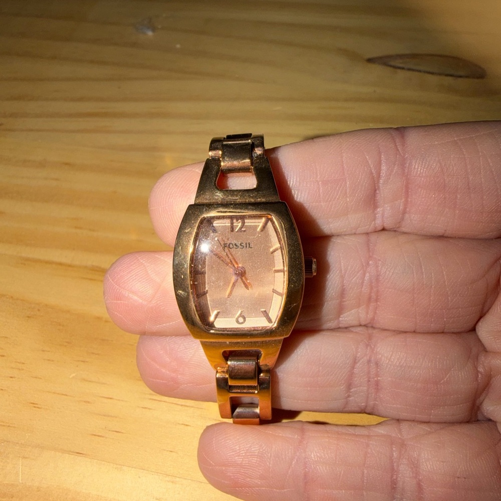 Fossil Women's Gold-Tone Bracelet Watch